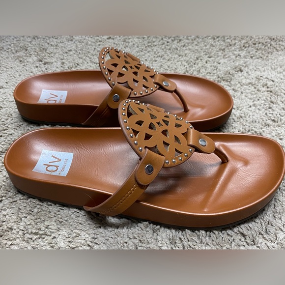 🤎DV by Dolce Vita • brown laser cut slip on sandal • 7 - Picture 2 of 8